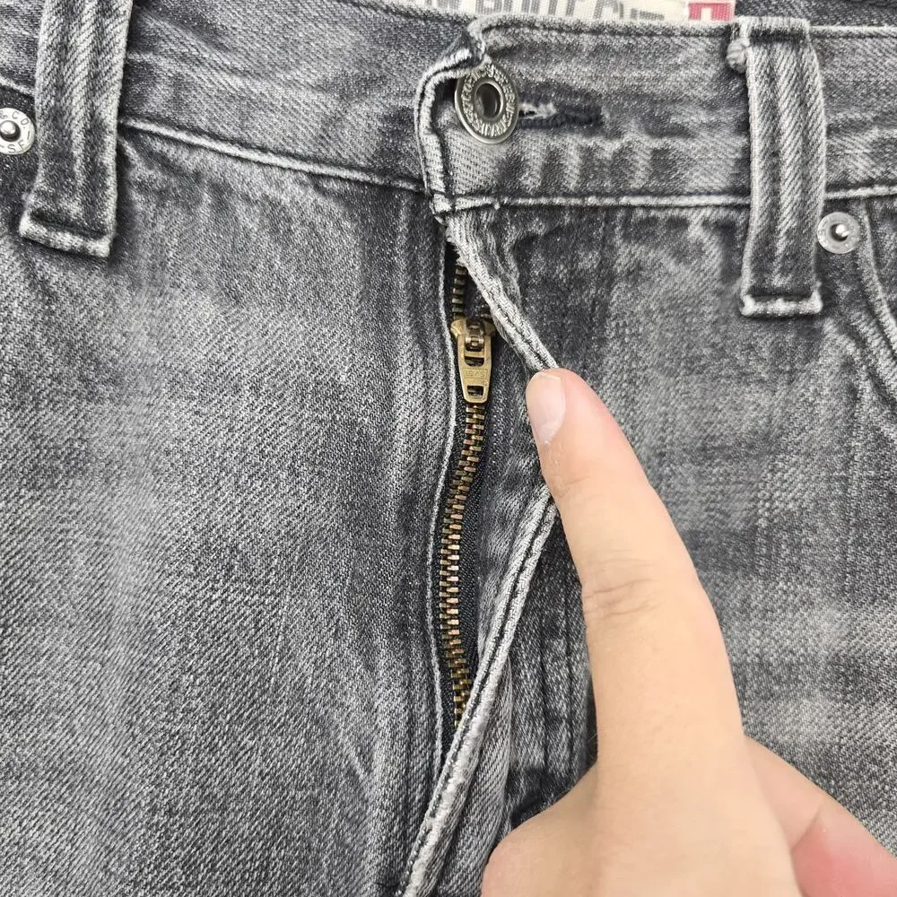 VTG Levis 527 Low Bootcut Jeans Mens 34x32 Faded Black Gray Denim Whiskers Y2K